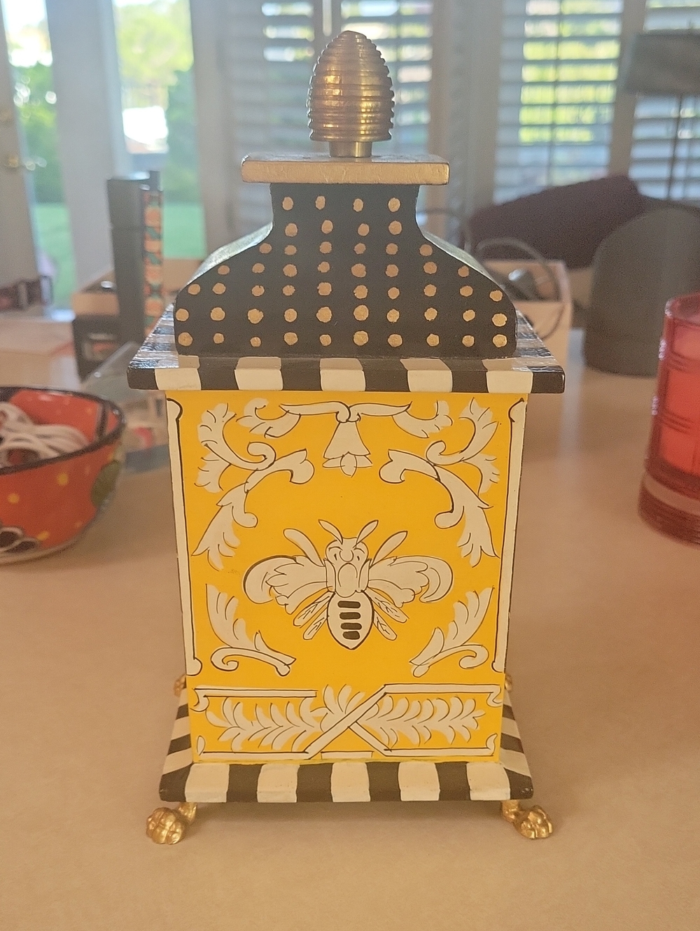 Mackenzie Childs Queen Bee Desk Clock - Picture 3 of 5